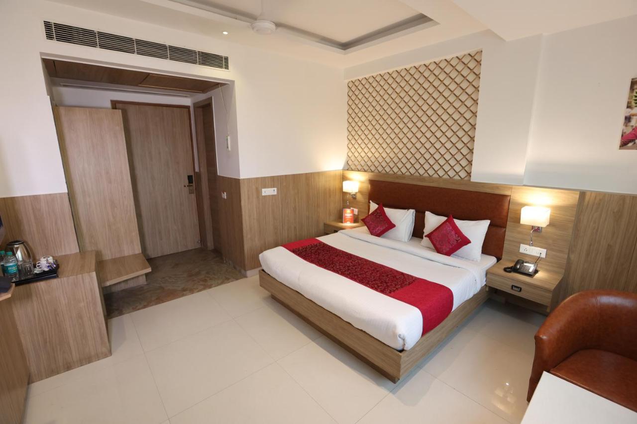 Hotel Salt And Rove New Delhi Aiport Екстериор снимка
